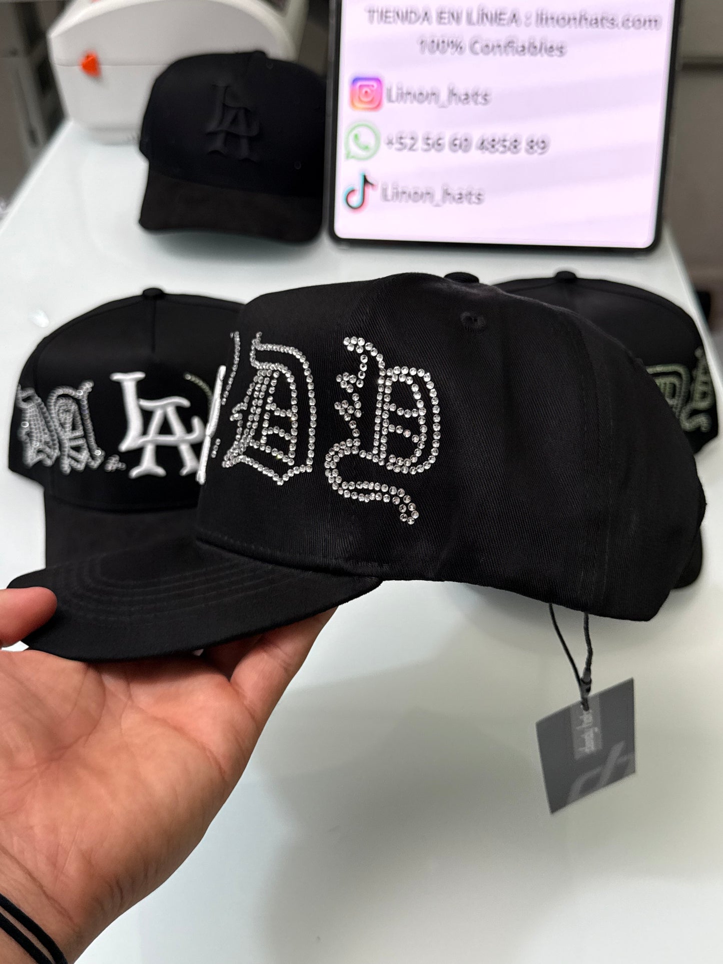 Dandy Hats Crystals G5