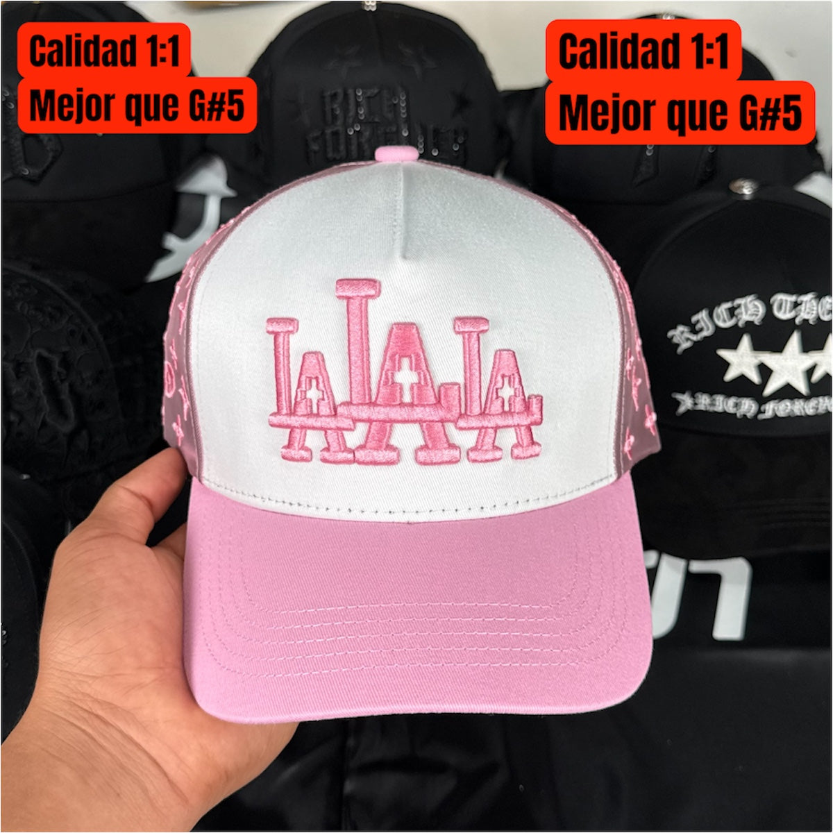 Gorra Rude Awakenings - Lalala Rosa
Monograma