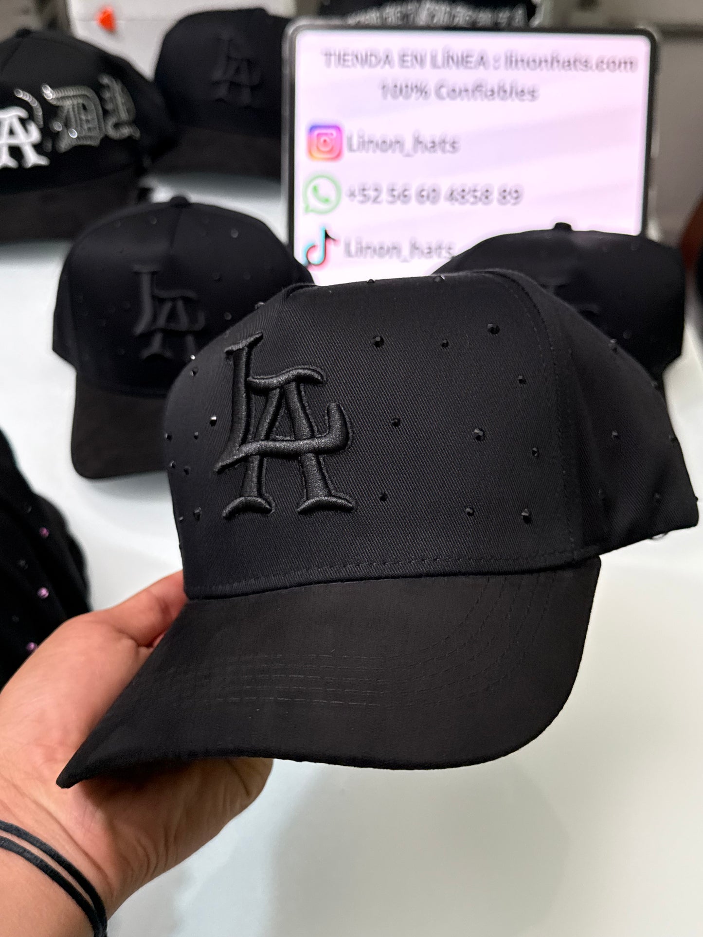 Dandy Triple Black (LÍNEA DE ARRUGA)