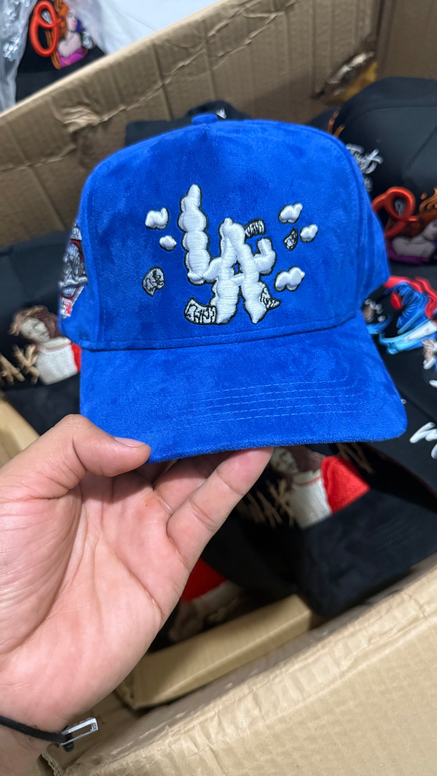 31 Hats nubes g5