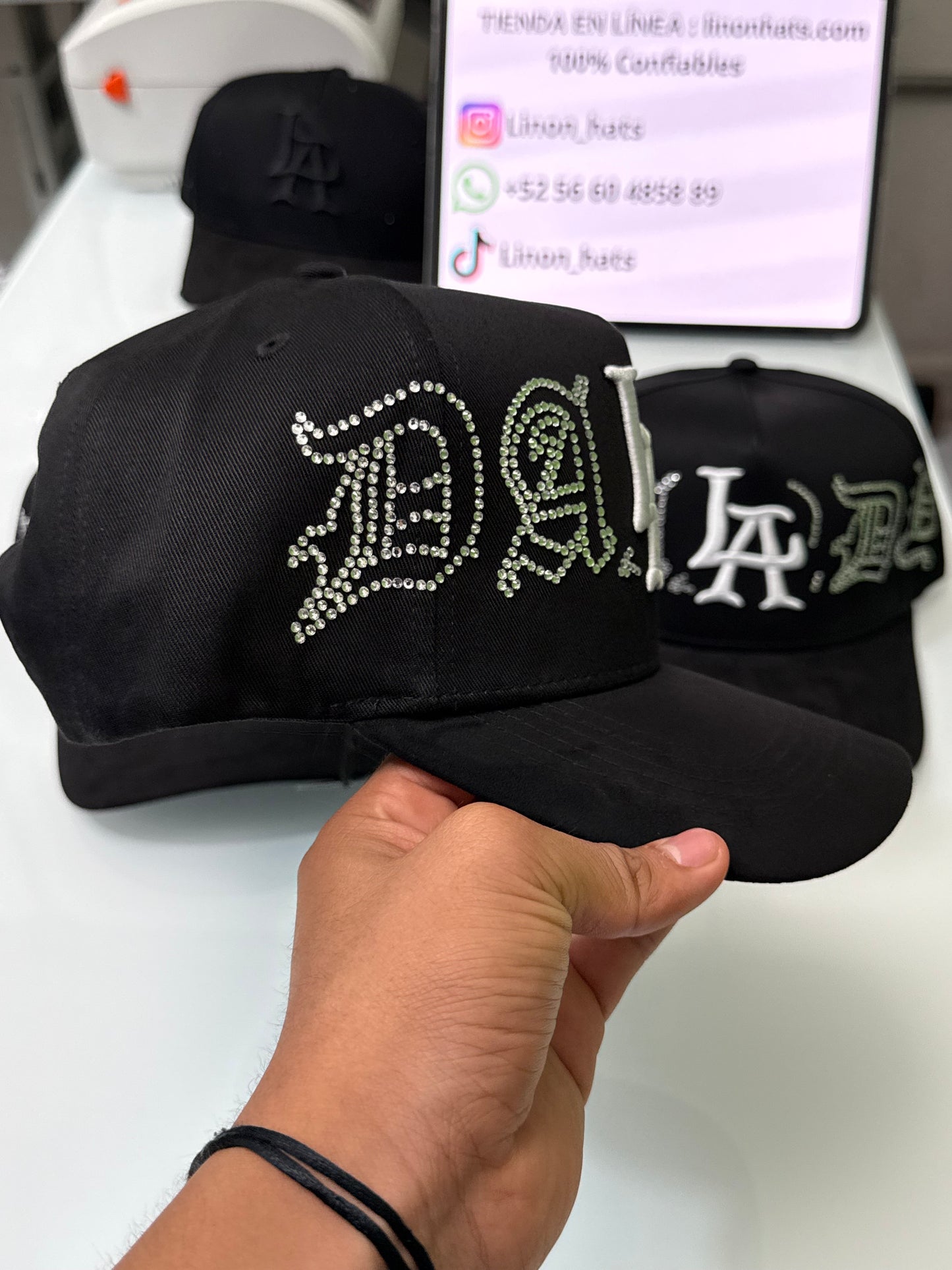 Dandy Hats Crystals G5