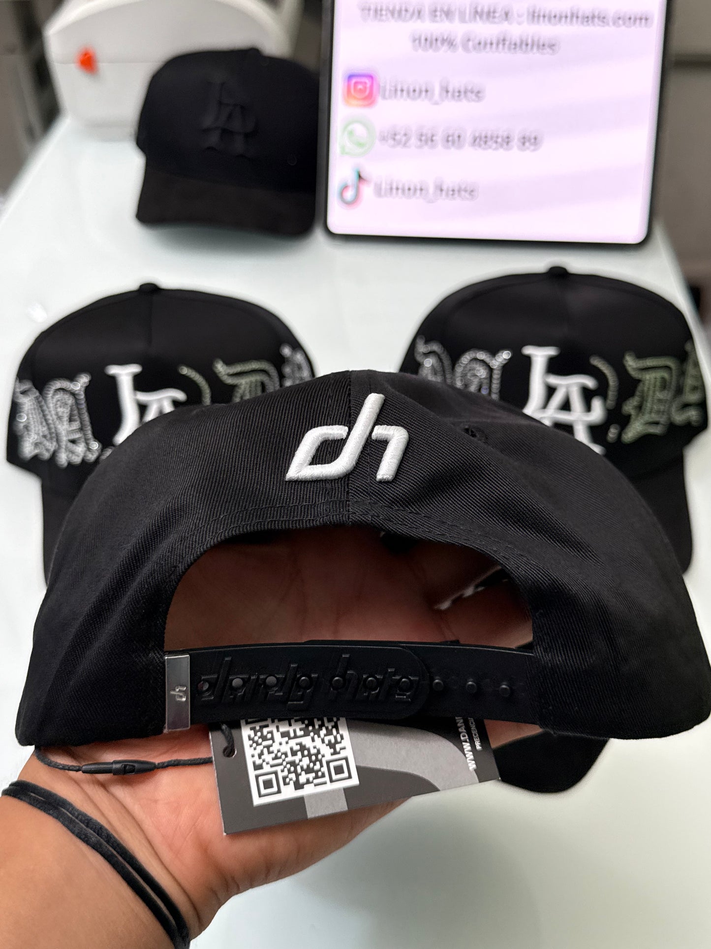Dandy Hats Crystals G5